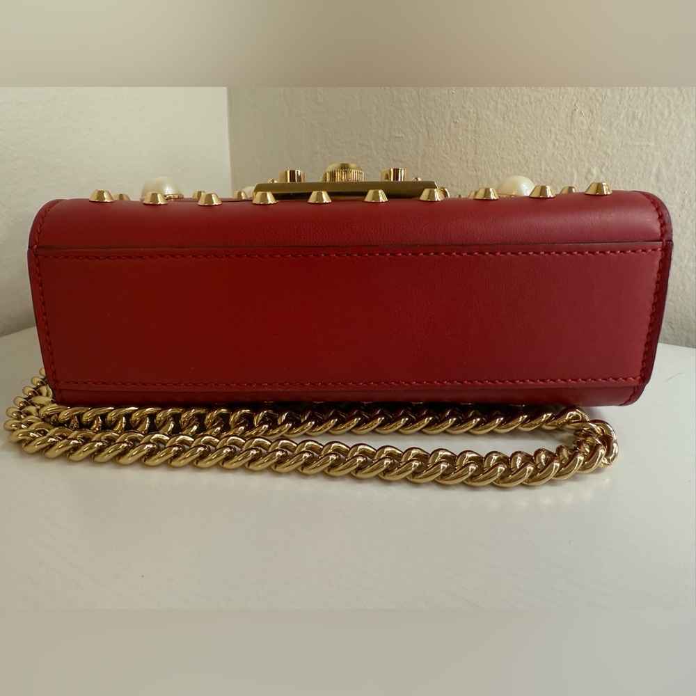 GUCCI Red Leather Stud & Faux Pearl Padlock Shoulder Bag - Picture 3 of 10